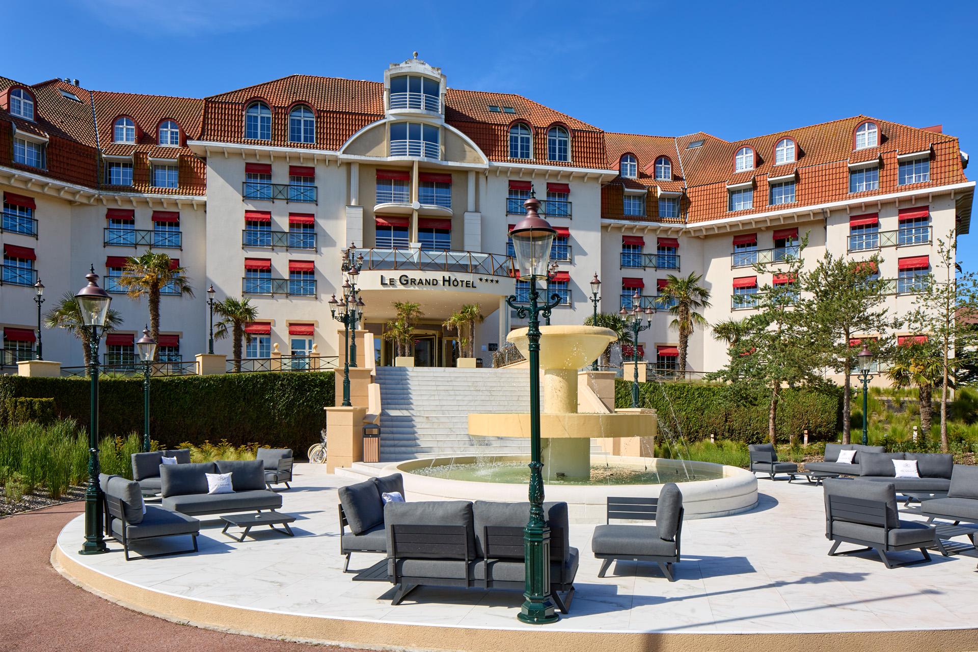 Le Grand Hotel Le Touquet-Paris-Plage Exterior photo